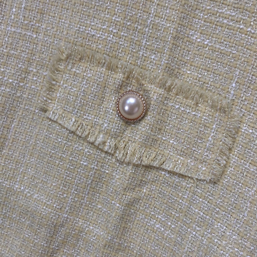 Shacket - Picture 2 of 2